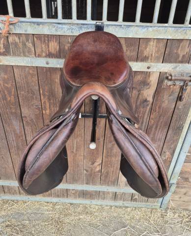 Selle Antar&egrave;s 17.5