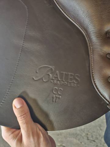 Bates Caprilli Close Contact jump saddle