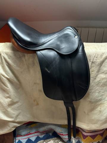Selle dressage Forestier noire et fauve T.17,5/18P 