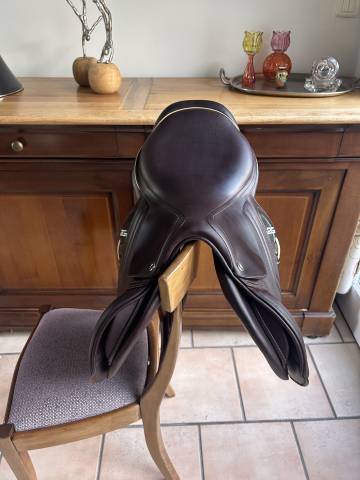 &Agrave; vendre selle CWD 2GS X-tend