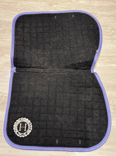 Tapis Harcour siriel violet 
