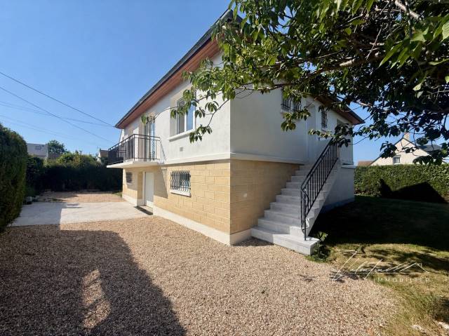 Maison clé en main dans un quartier très recherché