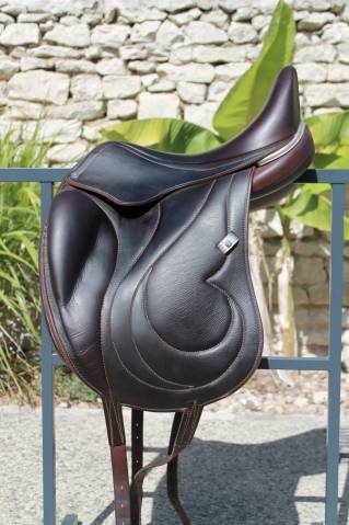 Selle de dressage Antares Cadence &ndash; 16,5