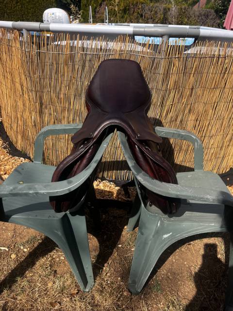 Selle obstacle Ikonic Elite 2017