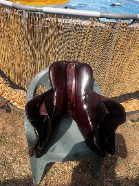 Selle obstacle Ikonic Elite 2017