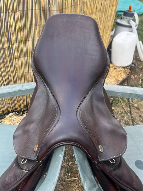 Selle obstacle Ikonic Elite 2017