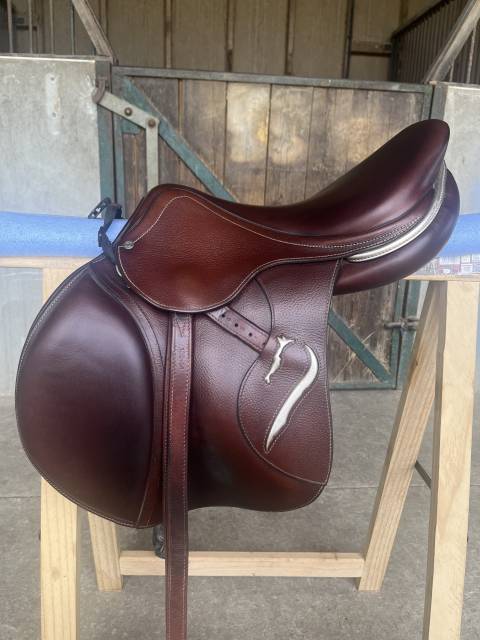 Selle antares contact 17