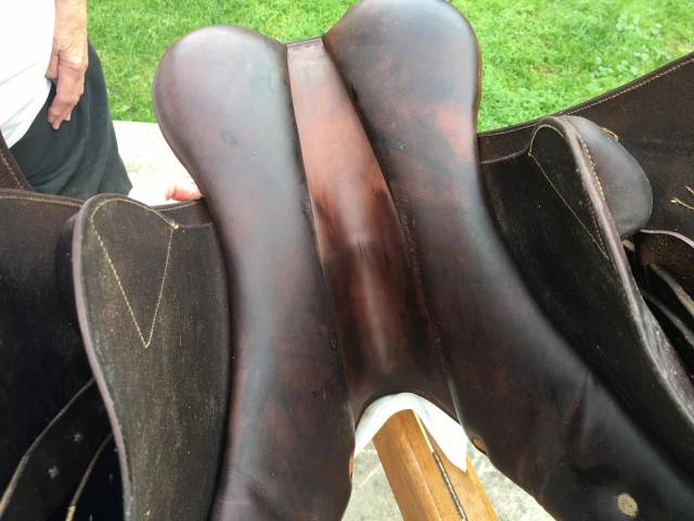 Selle mixte tendance cso Bruno Delgrange excellent etat