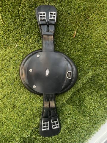 Selle Dressage Prestige mod&egrave;le Helen X-Technology