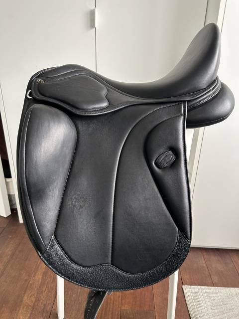 Selle Zaldi Castel