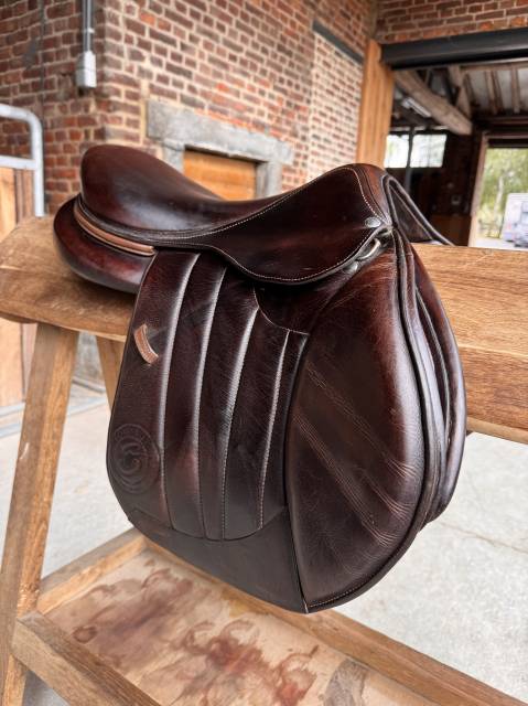 Selle Forestier S&eacute;oul &ndash; 17,5&rdquo; &ndash; excellent &eacute;tat - buffle