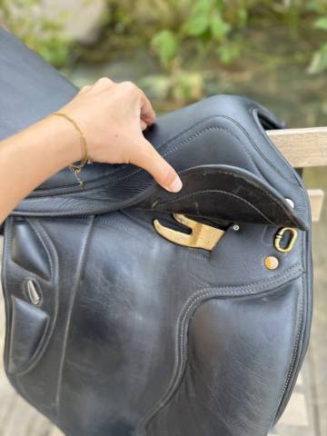 Selle de dressage