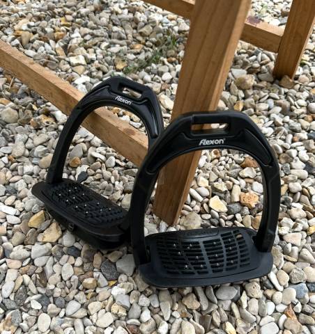 Selle cwd + &eacute;quipement 