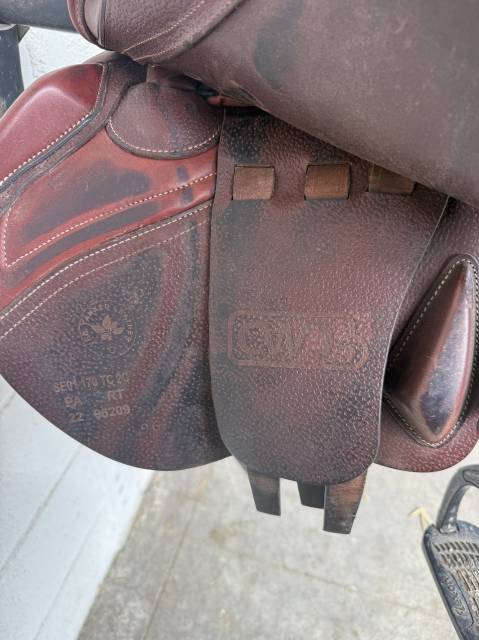 Selle cwd + &eacute;quipement 