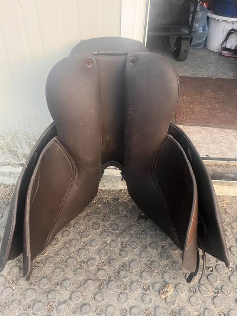 Selle Norton Pro Mixte Havane 17,5
