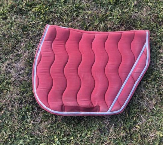 Tapis de selle Equithème 