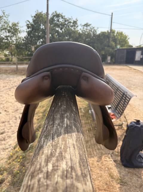 Selle Child&eacute;ric FSC &ndash; 18&rdquo; &ndash; Tr&egrave;s bon &eacute;tat &ndash; Ann&eacute;e 2022