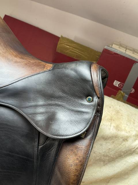 Selle dressage St&uuml;bben Maestoso Havane Arcade 31 Т.17,5