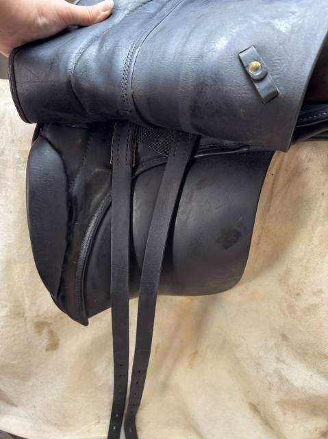 Selle dressage St&uuml;bben Maestoso Havane Arcade 31 Т.17,5