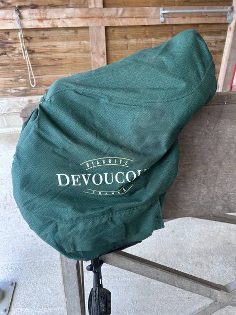 Selle Devoucoux Biarritz O noire 17,5&rsquo; 2021