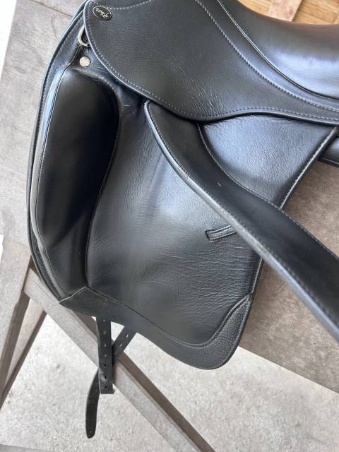 Selle Platinium Dressage 17&rsquo;