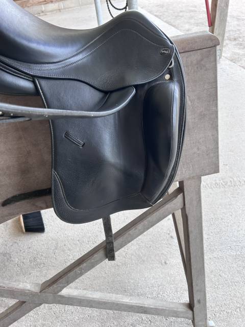 Selle Platinium Dressage 17&rsquo;