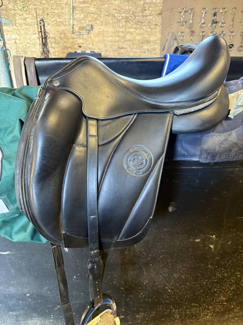 Selle de dressage Forestier 