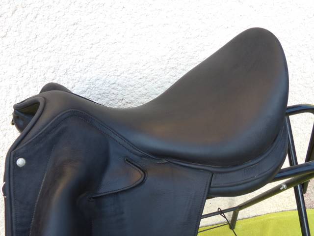 Selle Dressage Childeric DPL 18'
