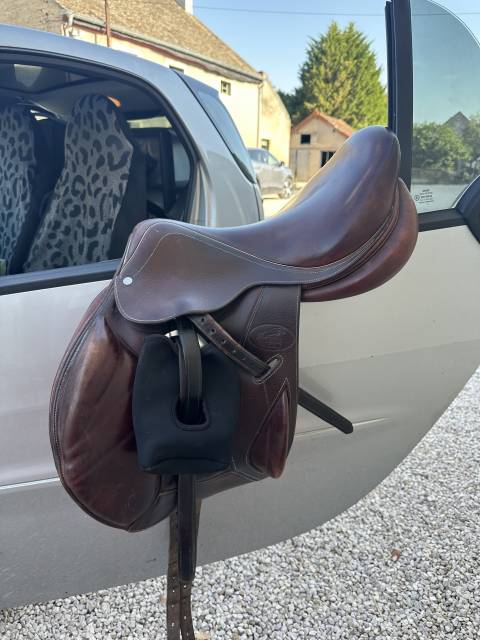 Selle mixte monoquartier 