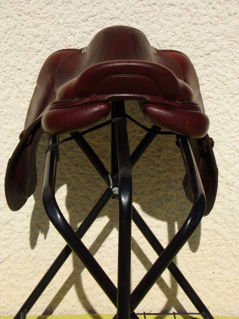 Selle CWD SE02 Doubl&eacute;e Veau 17'5