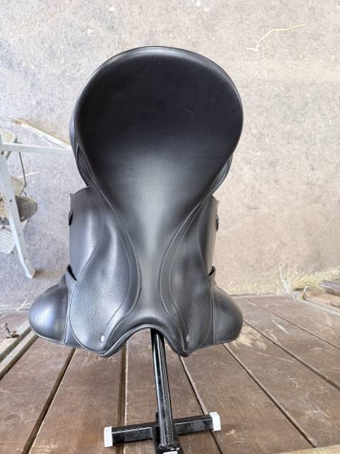 Selle dressage Passier modele corona 2 17,5 p