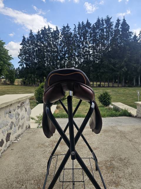 Selle Prestige Michel Robert