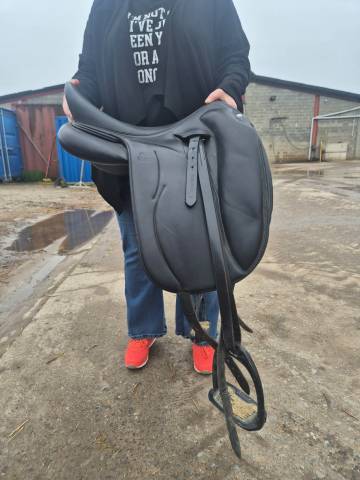  SELLE DRESSAGE MAKILA LAB E - 2018 - 18"