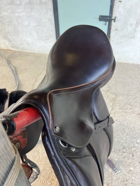 Selle cuir marron 17