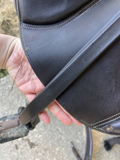 Selle cuir marron 17