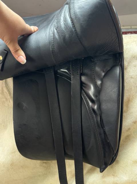Selle dressage St&uuml;bben Maestoso Havane Arcade 31 Т.17,5