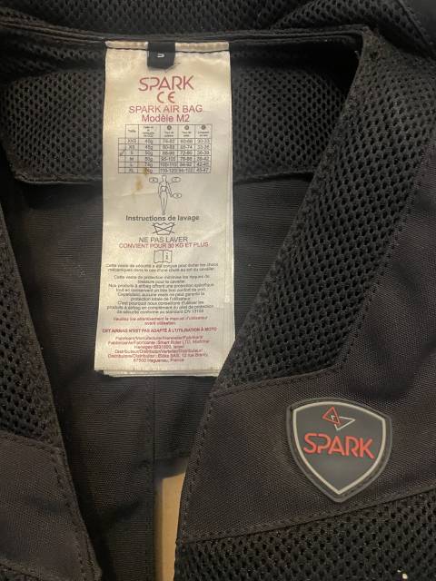 Vends Gilet SPARk air bag M2 taille S cartouche neuve 