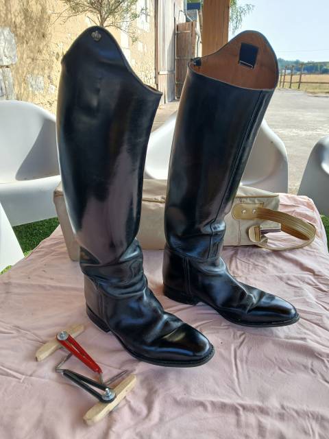 Bottes konigs