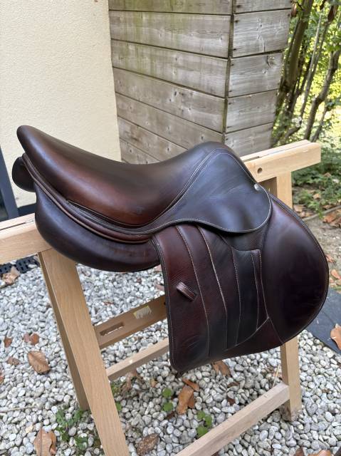 Selle Forestier S&eacute;oul 2022 17 pouce 