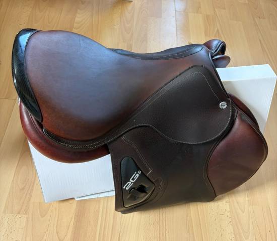 Selle CWD - Tres bonne etat 
