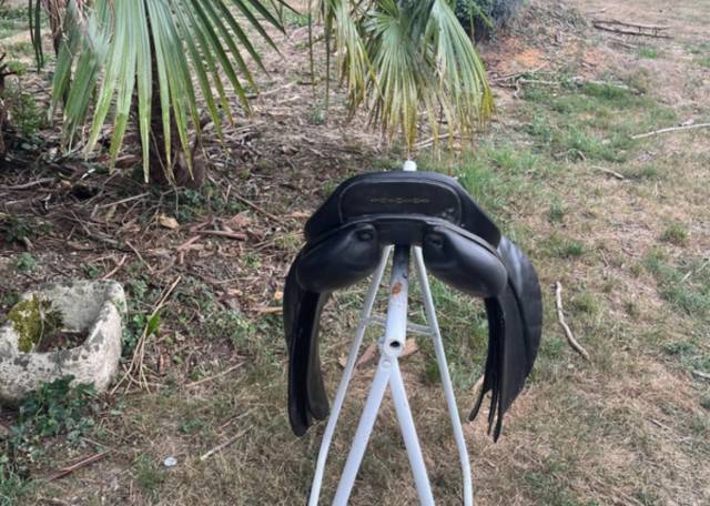 Selle fouganza mixte cuir 17&acute;5