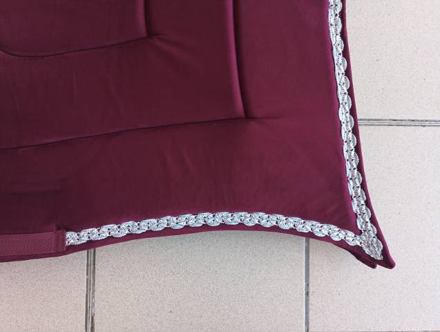 Tapis cheval &agrave; pointe 