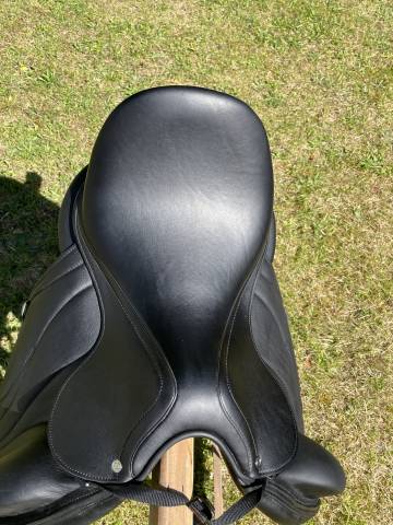 Selle de dressage Antares Cadence NEUVE