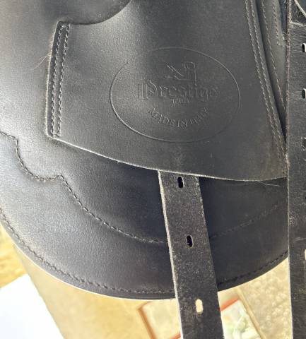 Selle Prestige Italie Venus K 17"