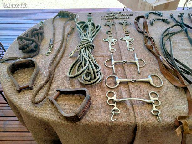 Lot accessoires cheval