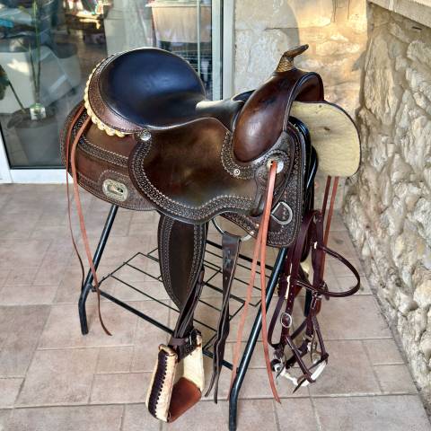 Selle reinning pool&rsquo;s quarter 16&rsquo; avec sangle et padd