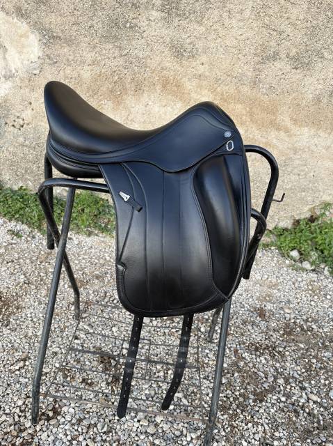 Selle de dressage &eacute;quipe 