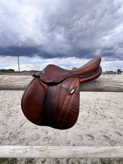 Selle Butet 16 pouces 