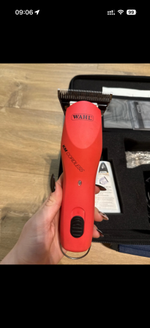 Tondeuse cheval Wahl KM Cordless &ndash; Sans fil &ndash; Quasi neu