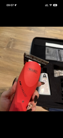 Tondeuse cheval Wahl KM Cordless &ndash; Sans fil &ndash; Quasi neu